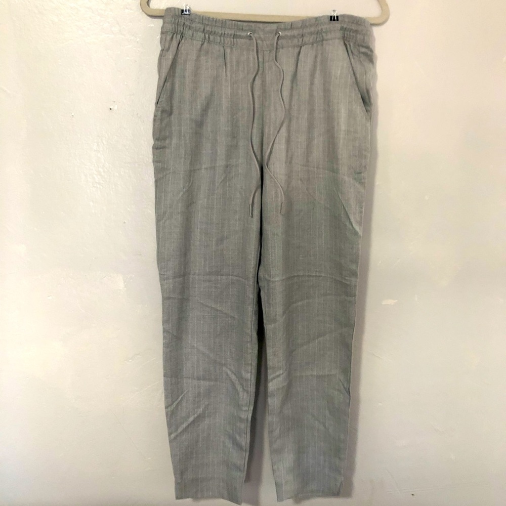 NWT H&M Gray Pinstriped Trousers Size 4